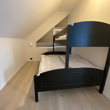 Paradis Pa Sorlandet 2 * Κρίστιανσαντ